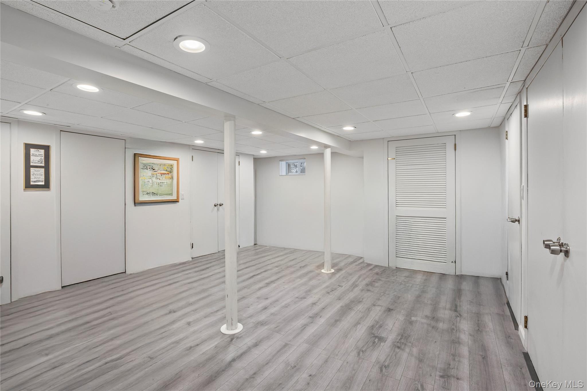 #17 photo, 18 Roxbury Avenue, 長島 Plainview , NY 11803