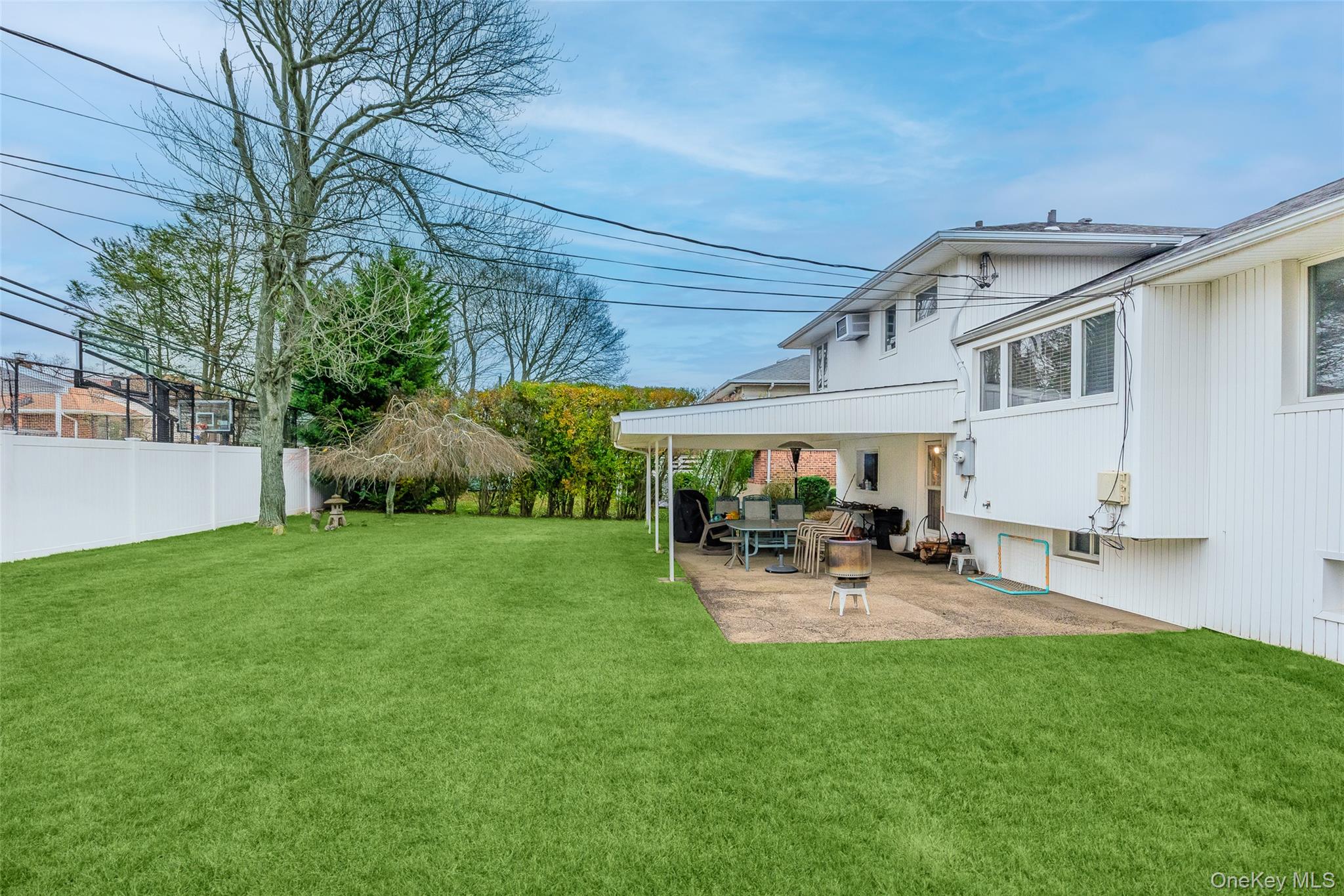 #19 photo, 18 Roxbury Avenue, 長島 Plainview , NY 11803