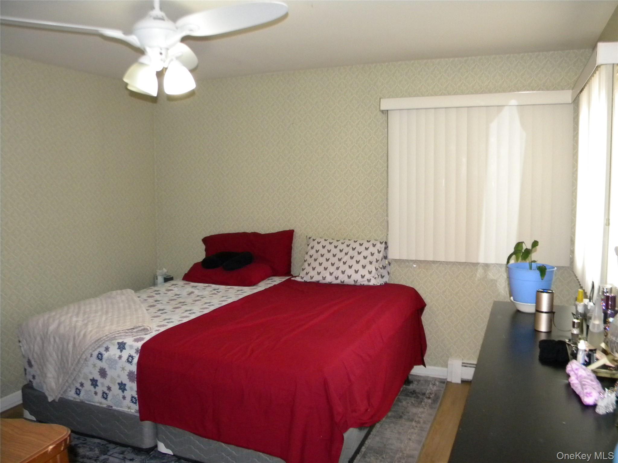 #16 photo, 79 S Evergreen Drive, 东长岛 Selden , NY 11784