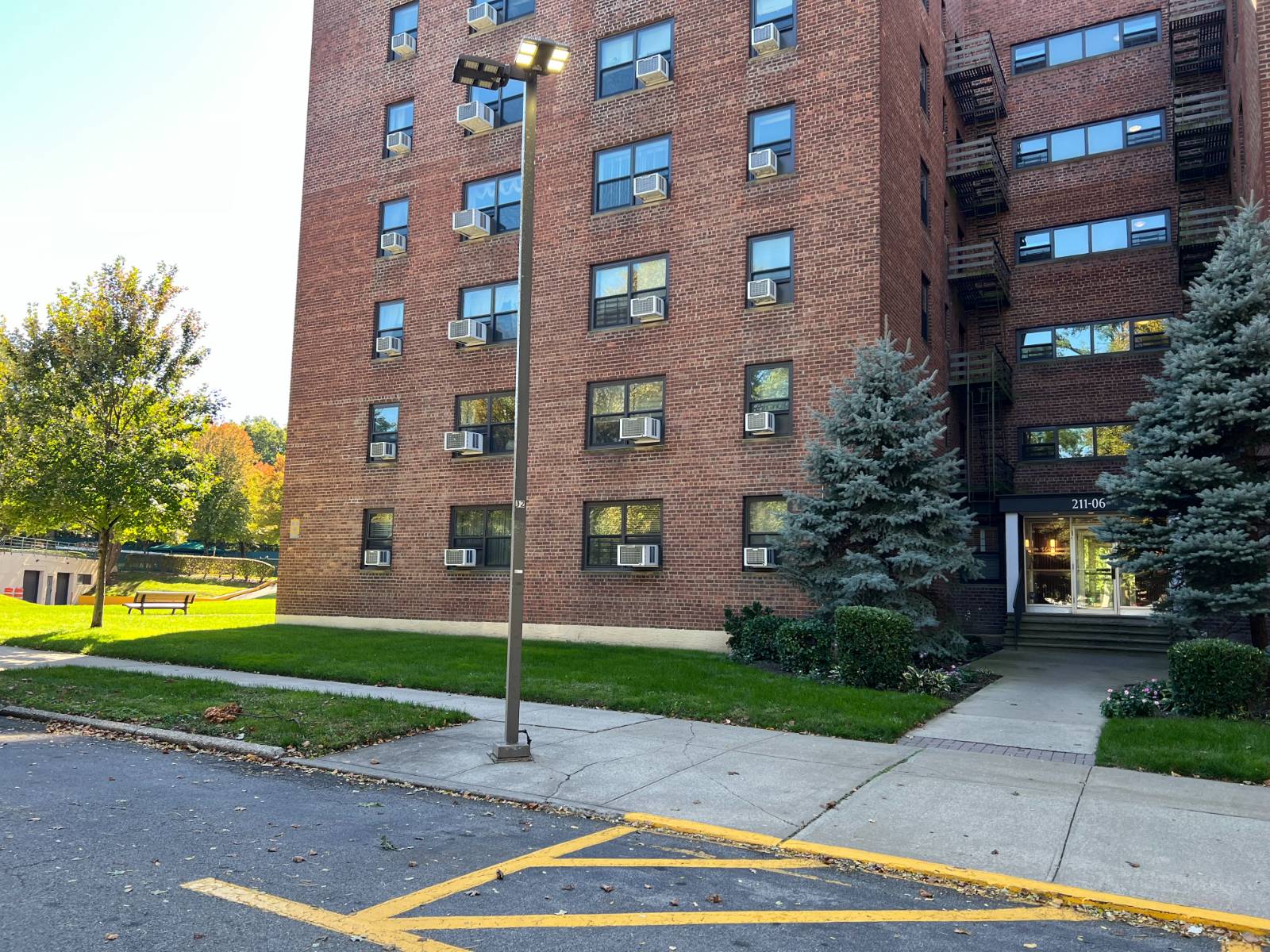 #15 photo, 211-06 75th Avenue, #4 G, 皇后區 貝塞 Bayside , NY 11364