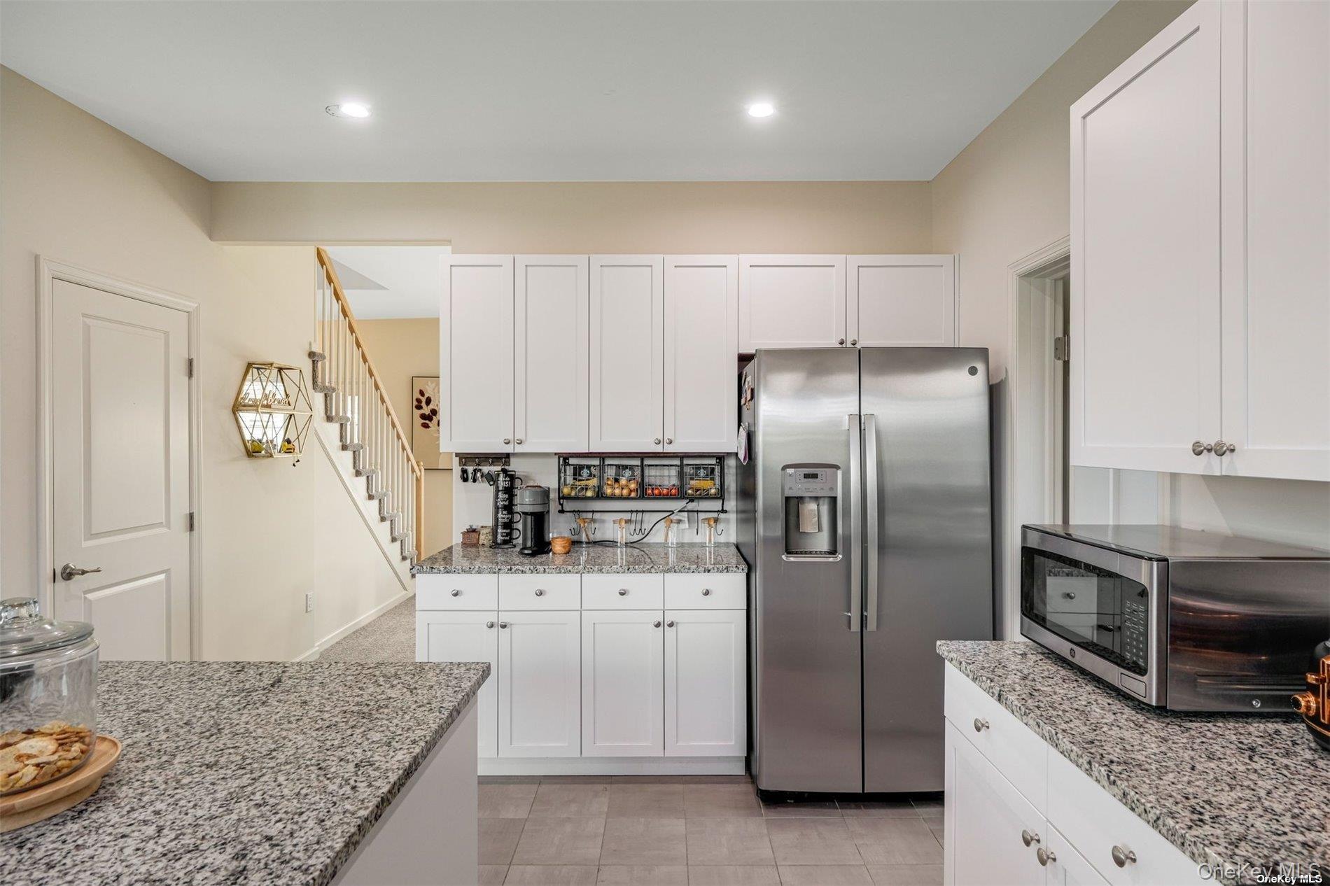 #20 photo, 7 Pondview Circle, Shirley , NY 11967