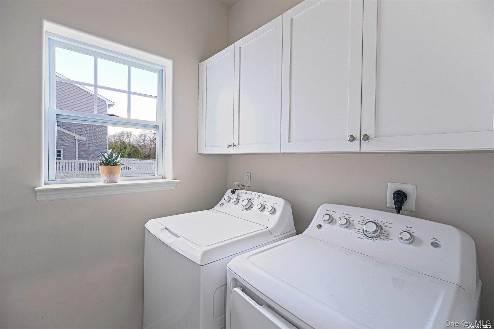 #25 photo, 7 Pondview Circle, Shirley , NY 11967