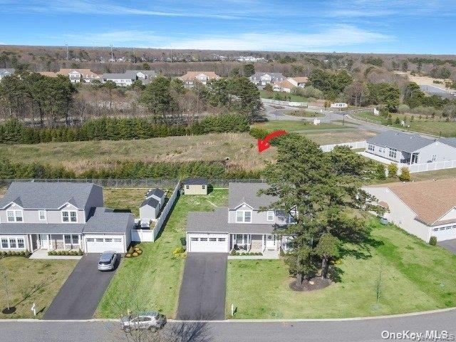 #7 photo, 7 Pondview Circle, Shirley , NY 11967