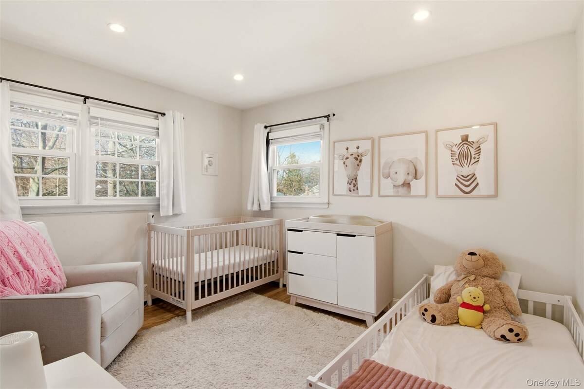 #22 photo, 23 John Street, সাফোক কাউন্টি Shoreham , NY 11786