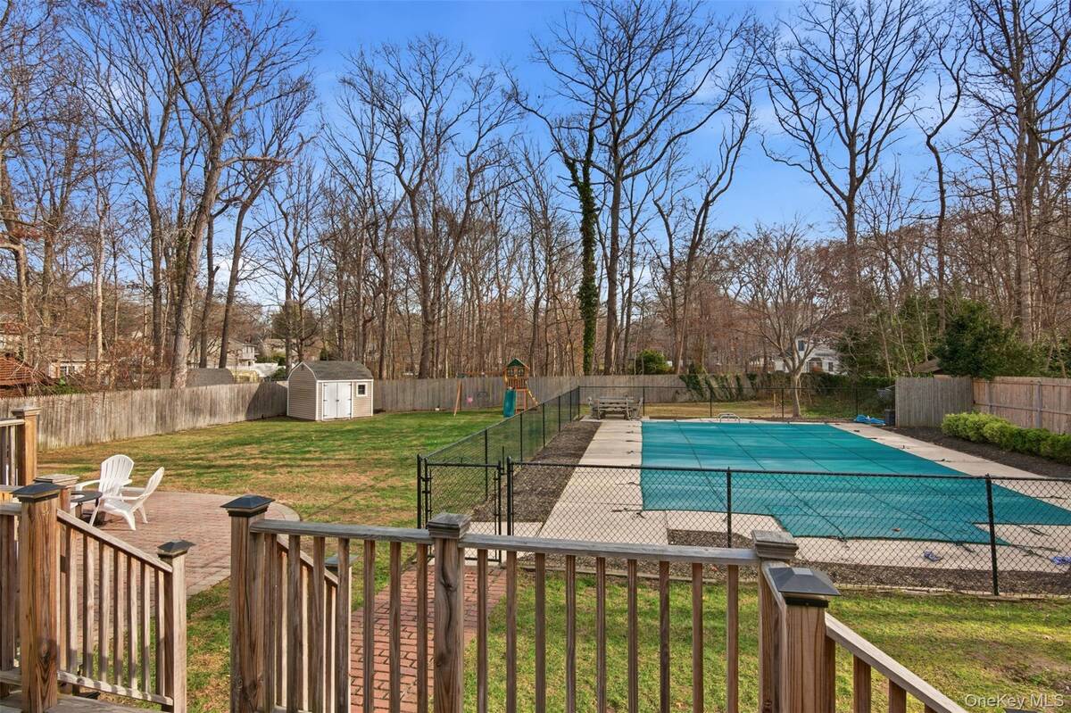 #26 photo, 23 John Street, সাফোক কাউন্টি Shoreham , NY 11786