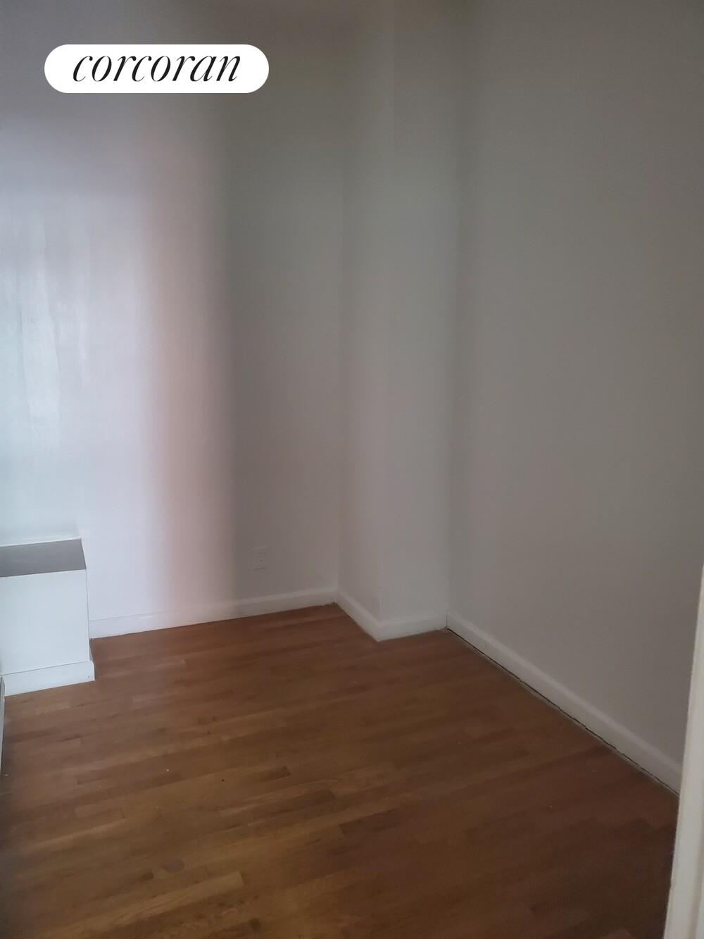 #4 photo, Brooklyn, Williamsburg , NY 11211