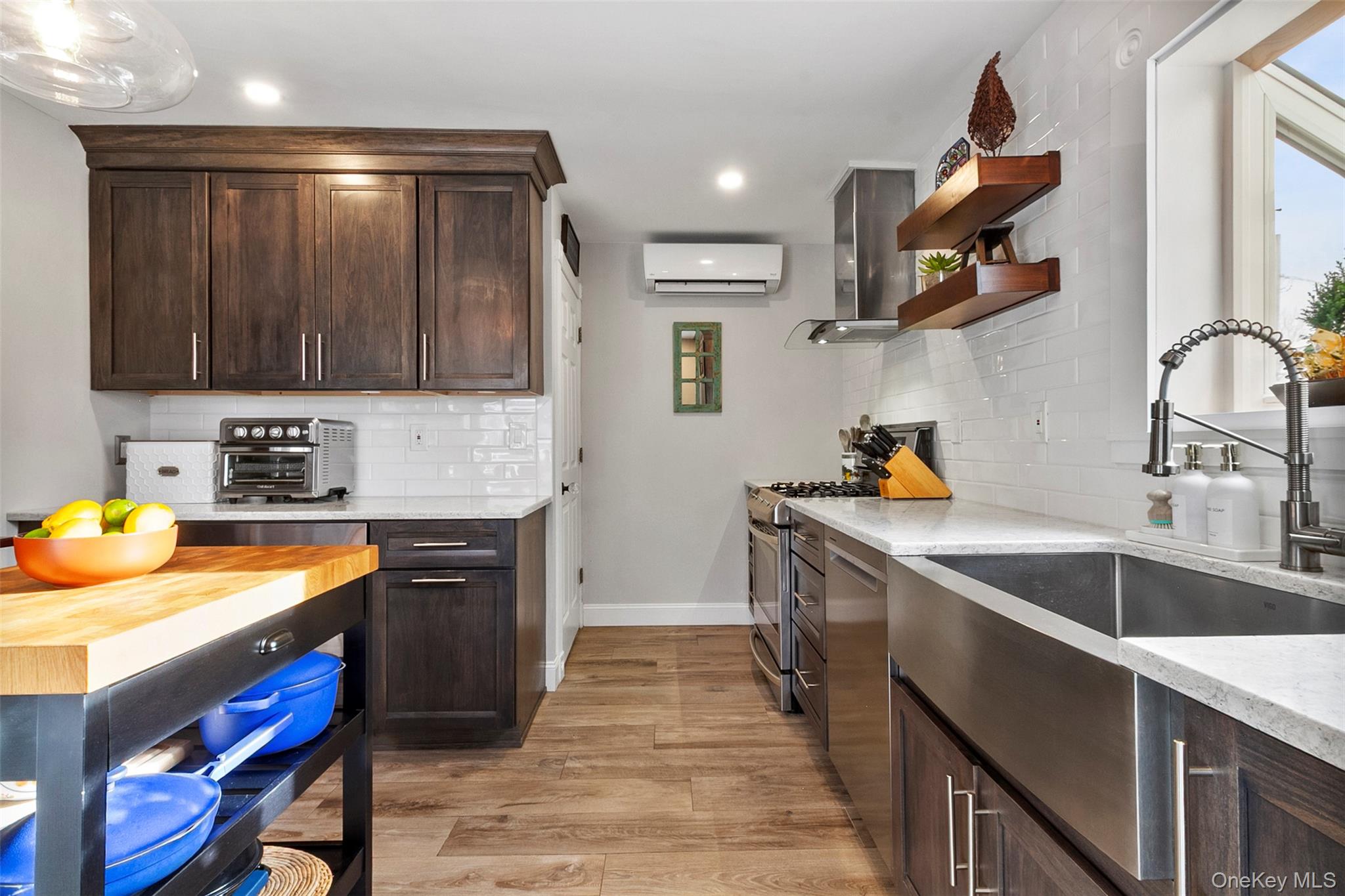 #10 photo, 189 Rombout Avenue, Beacon , NY 12508