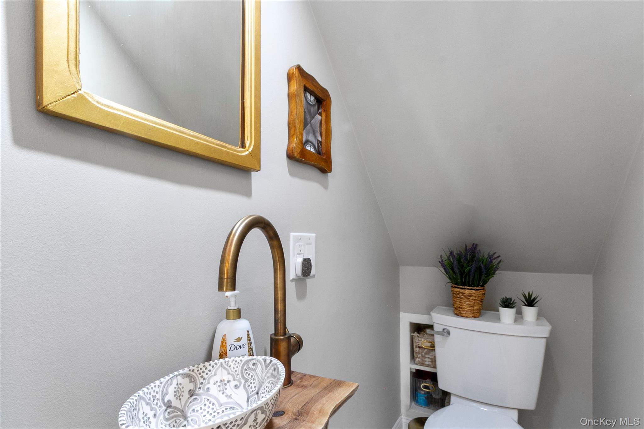 #20 photo, 189 Rombout Avenue, Beacon , NY 12508