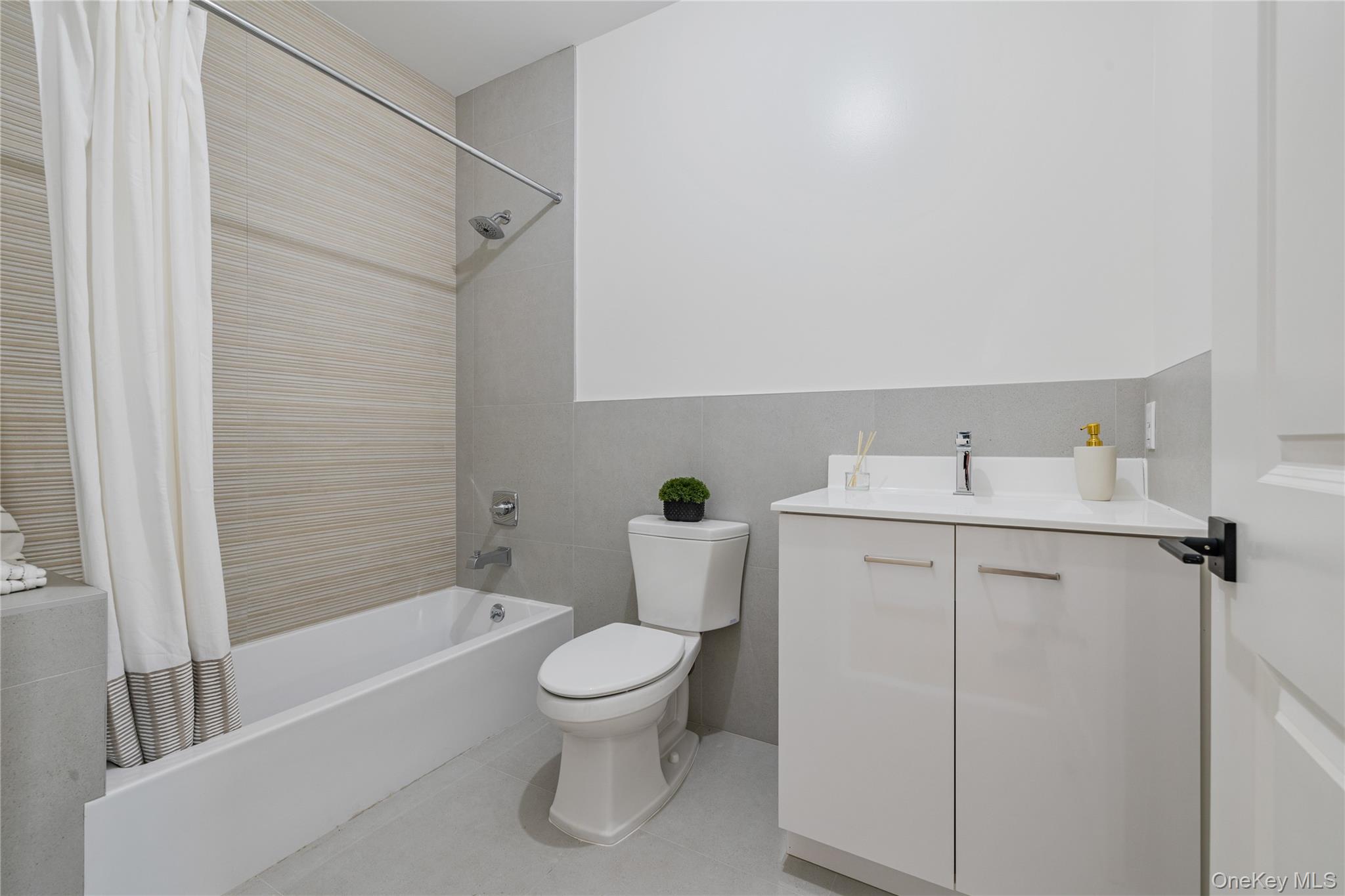 #11 photo, 17 Union Road, 뉴욕주 Spring Valley , NY 10977