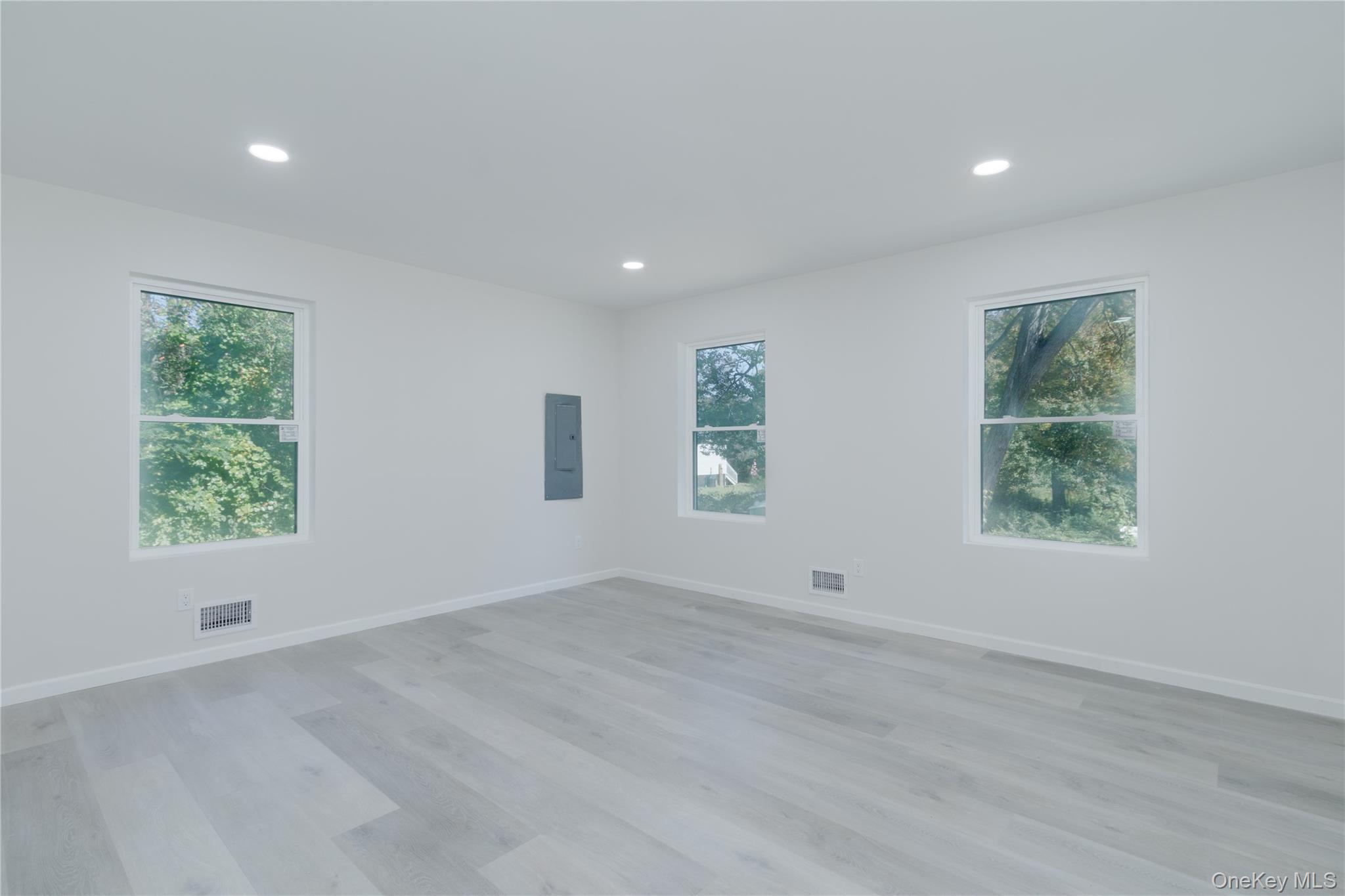 #17 photo, 108 McKinley Drive, Mastic Beach , NY 11951