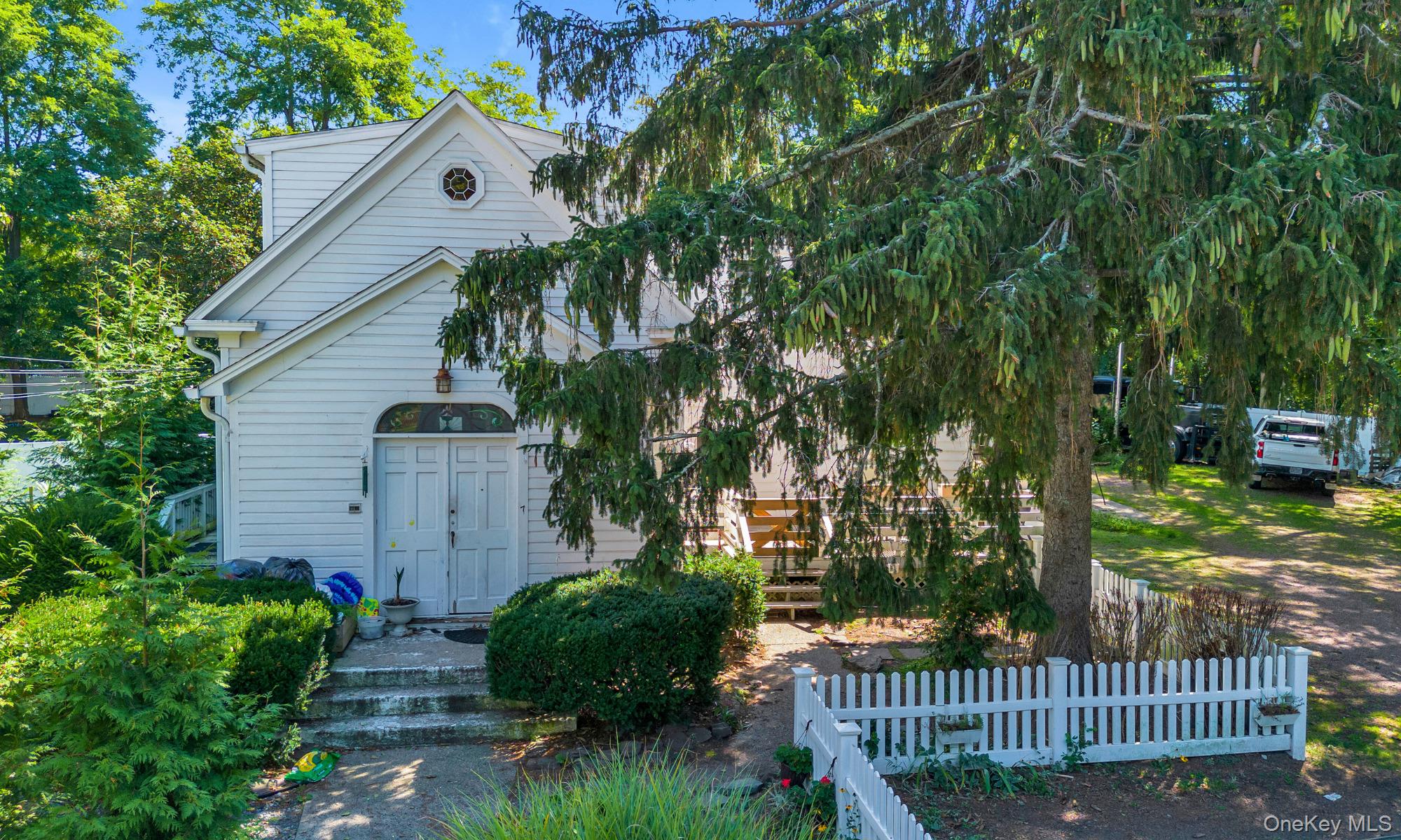 #2 photo, 7 Canal Street, Center Moriches , NY 11934