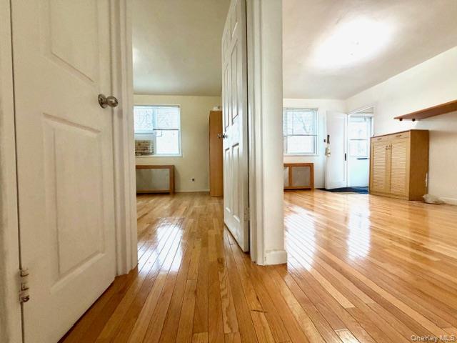 #9 photo, 67-20 218 Street, Bayside , NY 11364