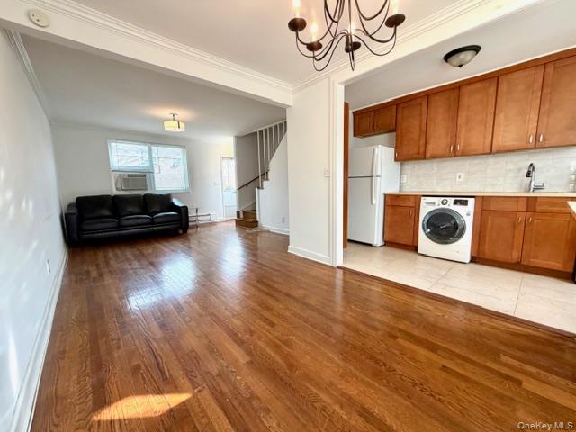 #14 photo, 216-11 73, Bayside , NY 11364