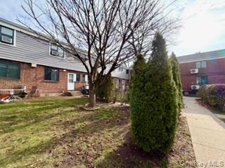 #18 photo, 216-11 73, Bayside , NY 11364