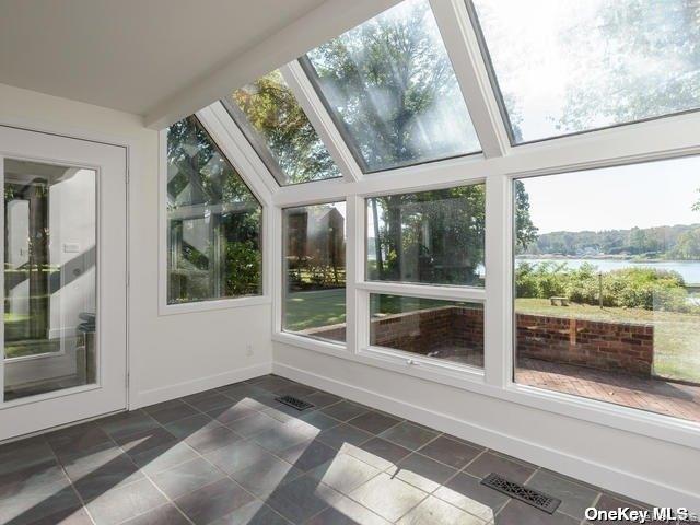 #17 photo, 1 Pine Point, 東長島 Lloyd Harbor , NY 11743