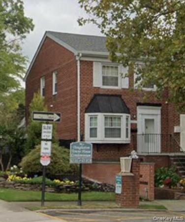 #1 photo, 62-01 Douglaston Parkway, Douglaston , NY 11362