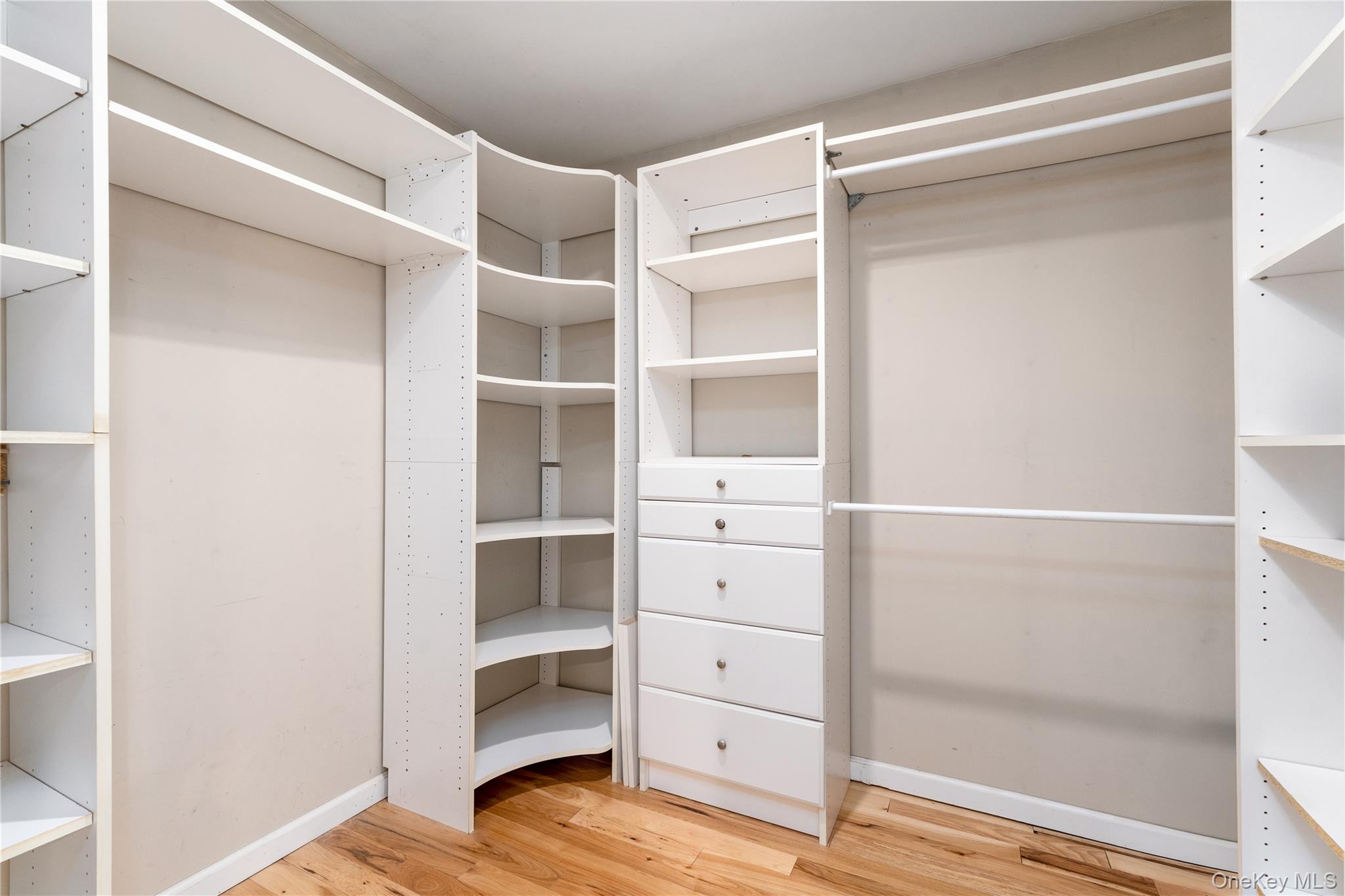 #13 photo, 306 Liberty Avenue, Port Jefferson , NY 11777