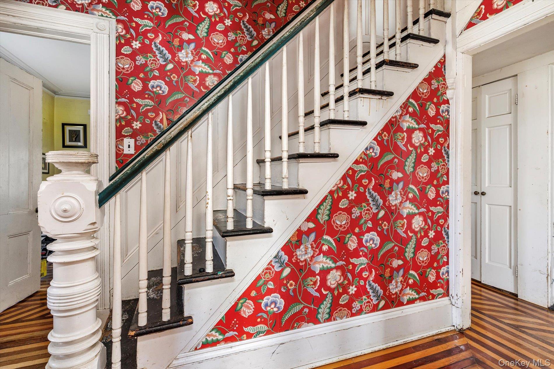 #6 photo, 183 Oldfield Avenue, Amityville , NY 11701