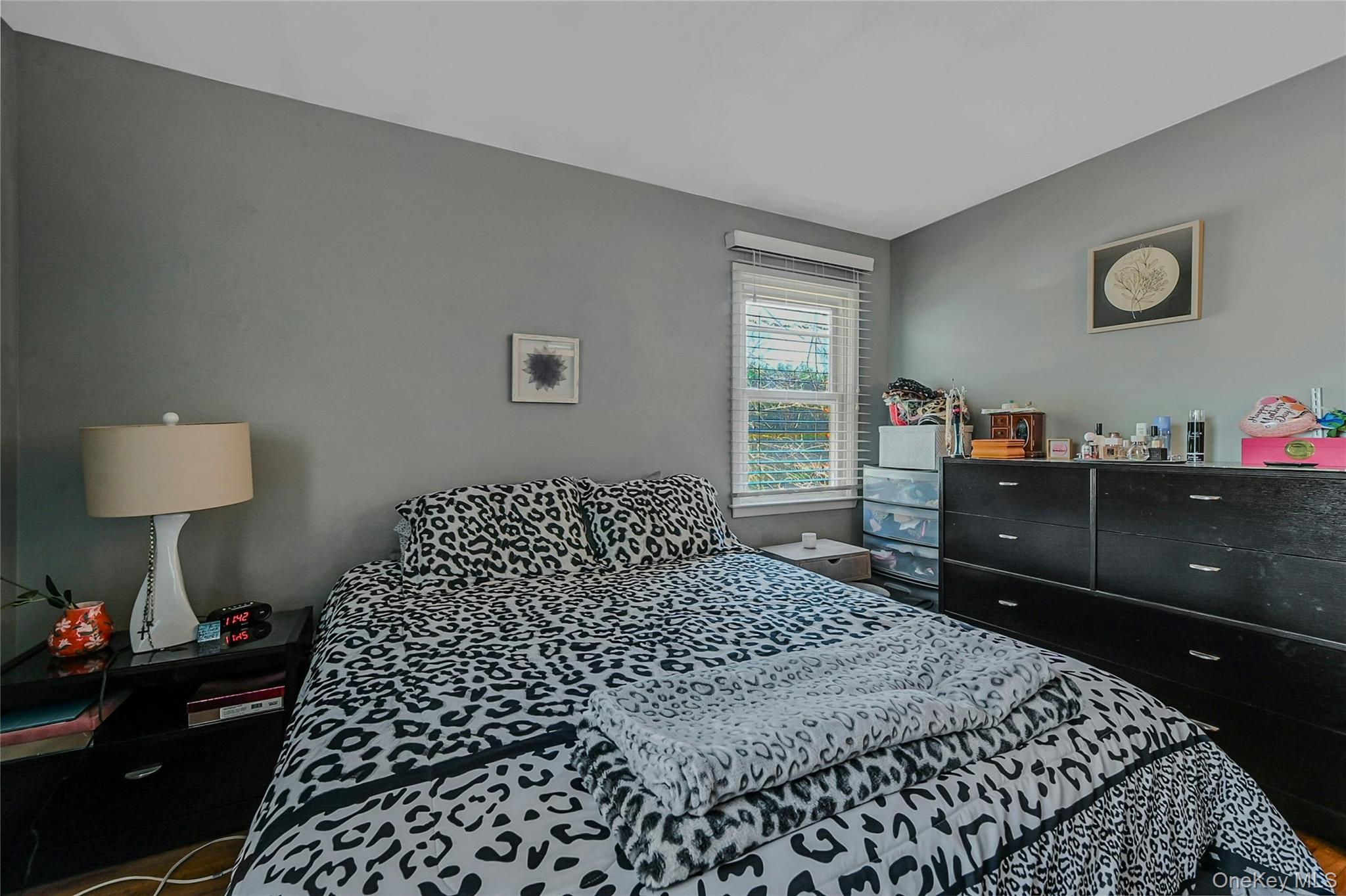 #15 photo, 1599 Feureisen Avenue, Bohemia , NY 11716