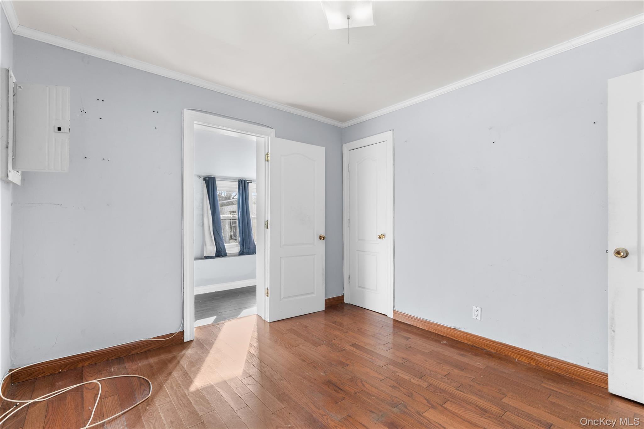 #13 photo, 236 E Market Street, מחוז נסאו Long Beach , NY 11561