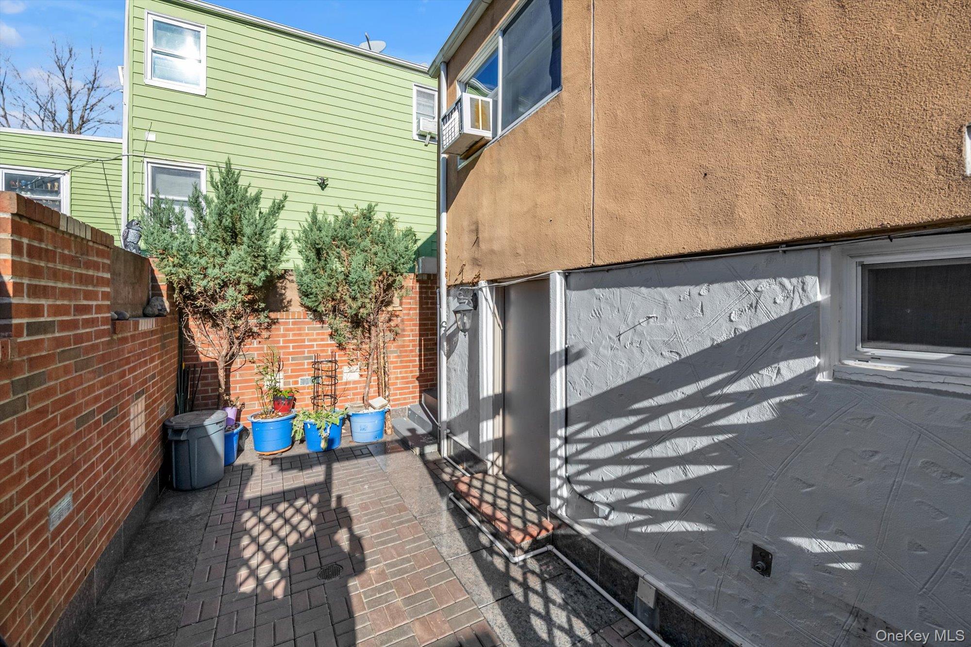 #16 photo, 4005 Grace Avenue, Bronx , NY 10466