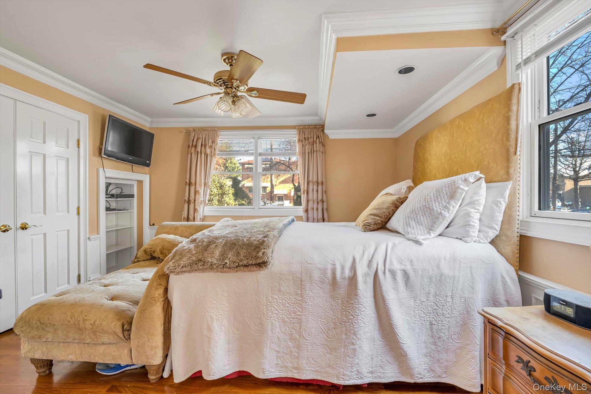 #6 photo, 4005 Grace Avenue, Bronx , NY 10466