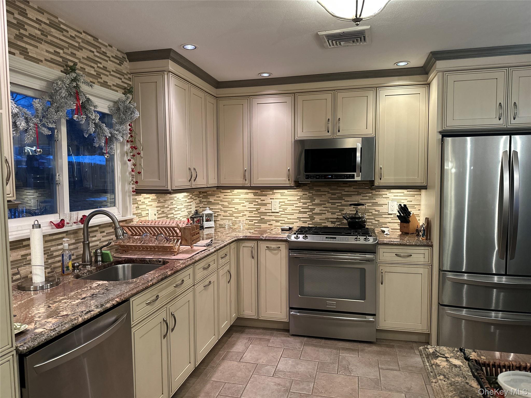 #5 photo, 33 Dallas Drive, Monroe , NY 10950