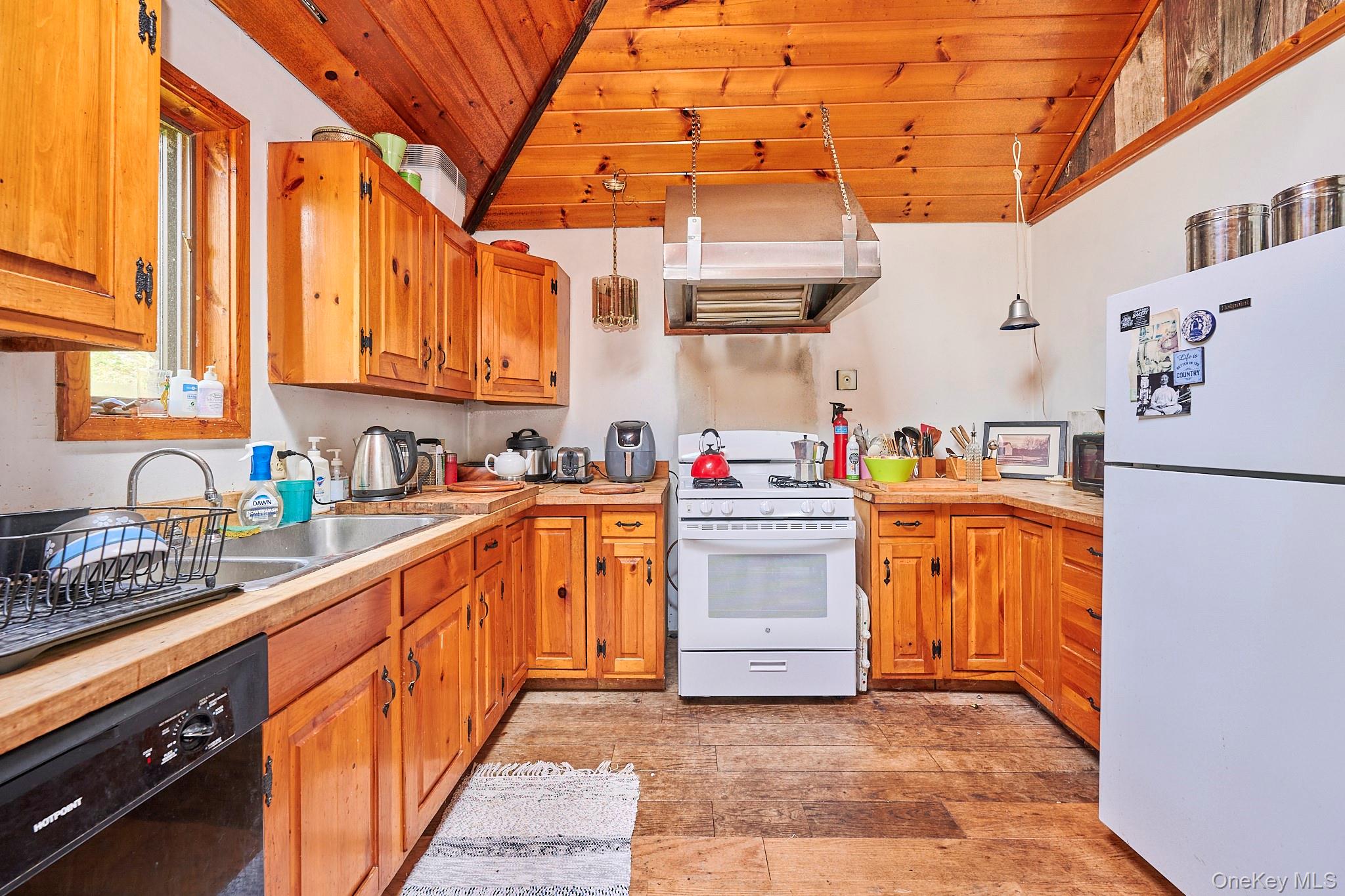 #16 photo, 178 Aden Road, Liberty , NY 12754