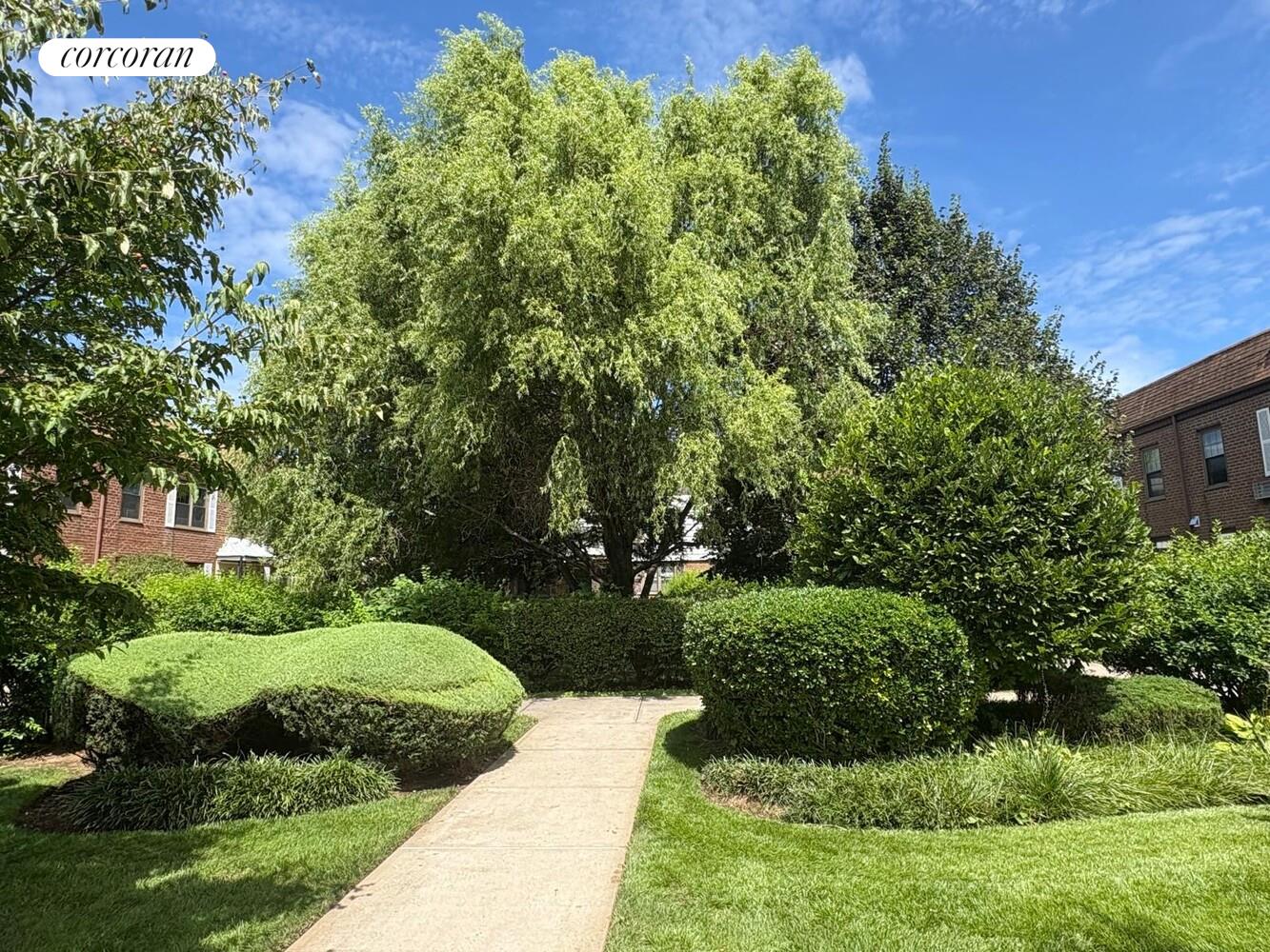 #11 photo, Kew Gardens Hills, Kew Gardens Hills , NY 11367