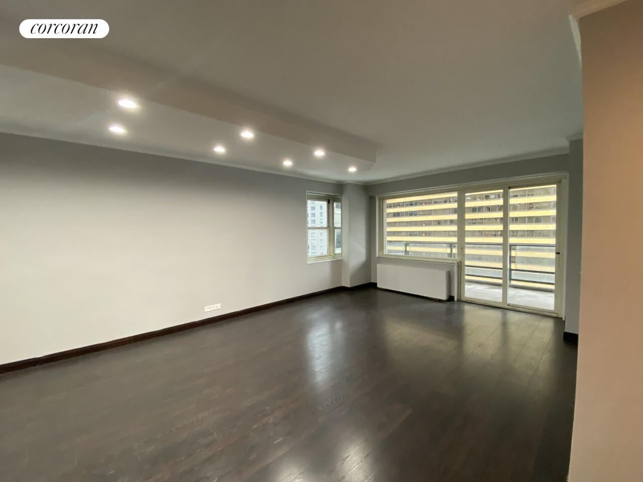 #4 photo, New York City, Midtown , NY 10019