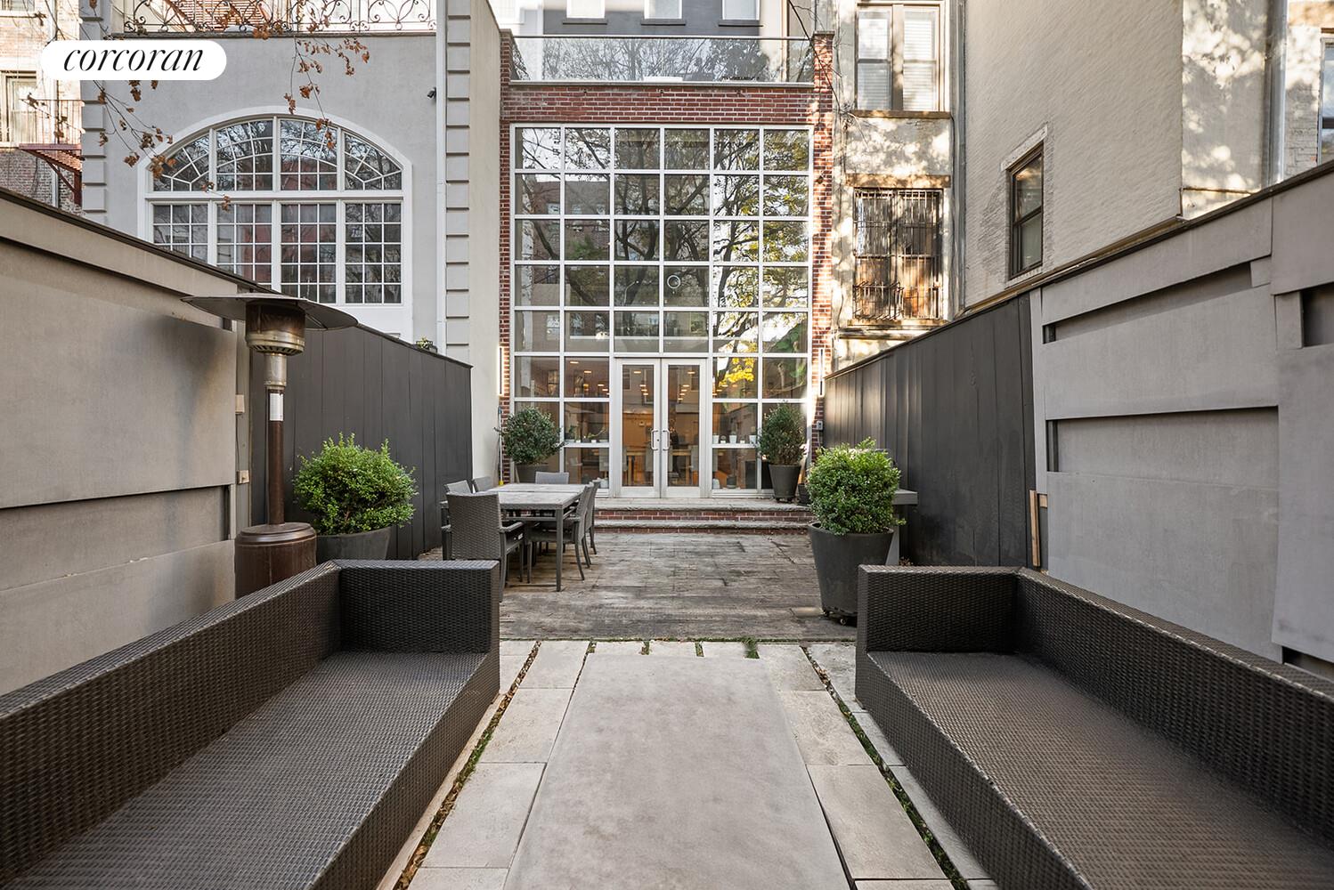 #17 photo, 146 W 119TH Street, South Harlem , NY 10026