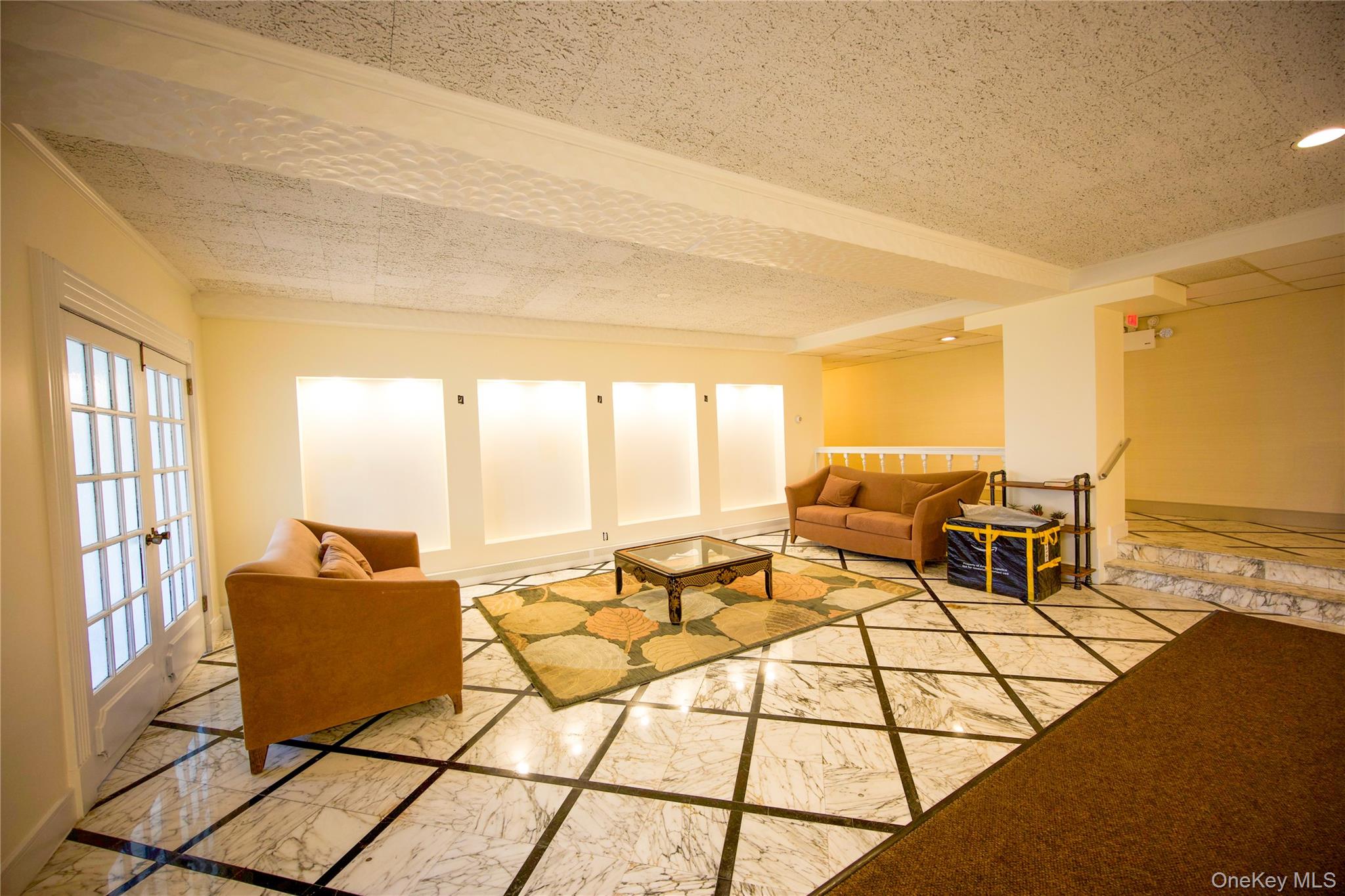 #3 photo, 77 S Park Avenue, Rockville Centre , NY 11570