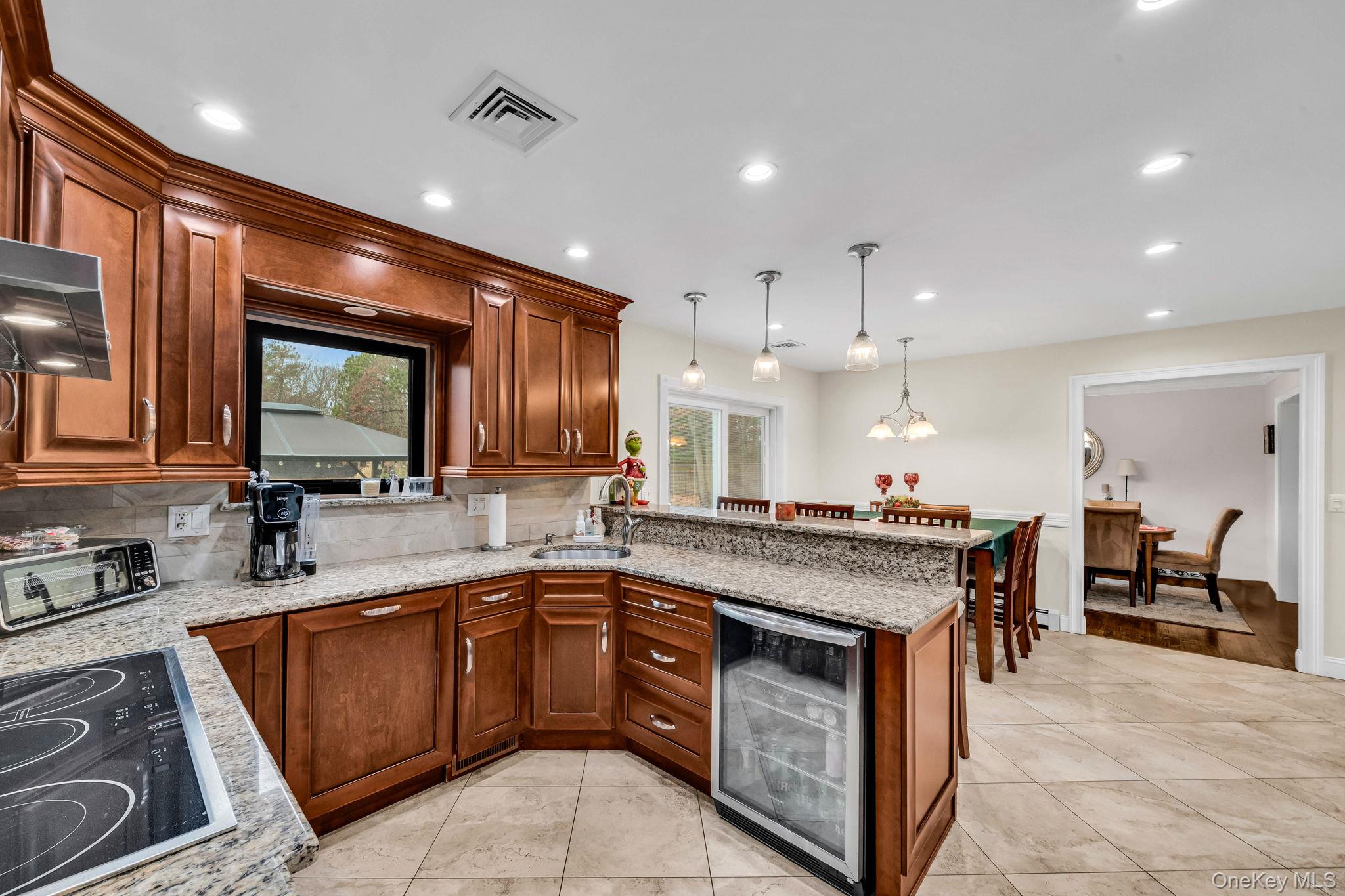 #12 photo, 124 Spence Avenue, Holtsville , NY 11742