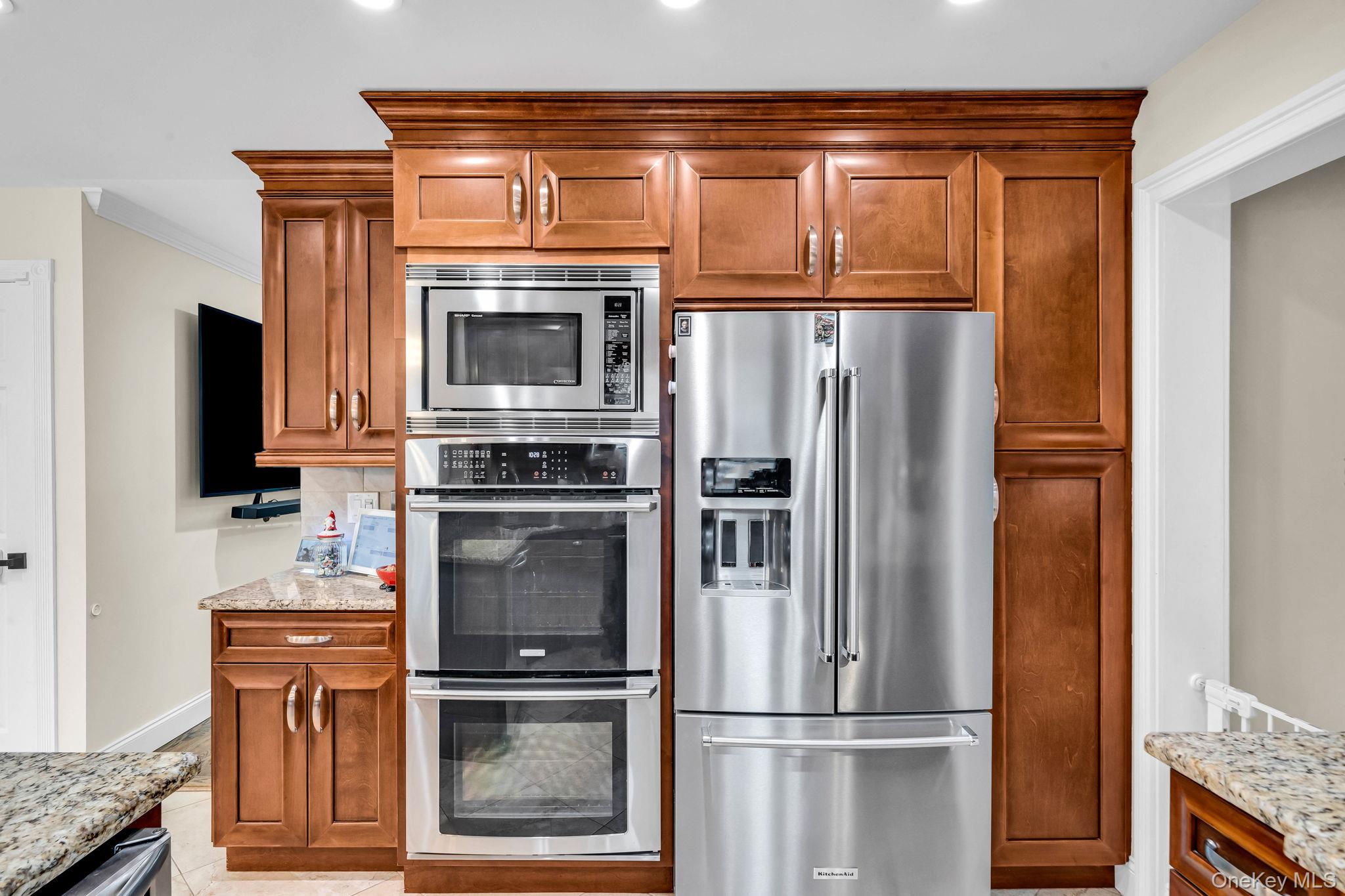 #13 photo, 124 Spence Avenue, Holtsville , NY 11742