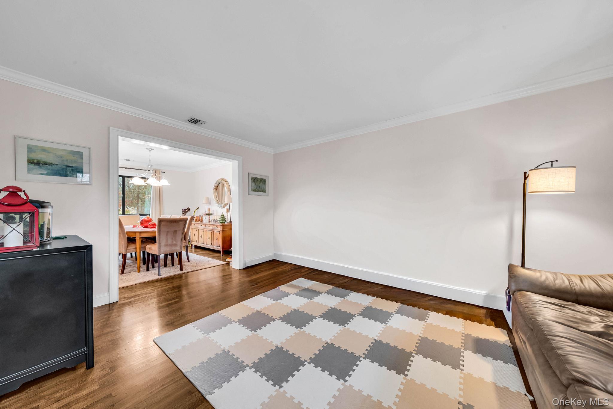 #8 photo, 124 Spence Avenue, Holtsville , NY 11742