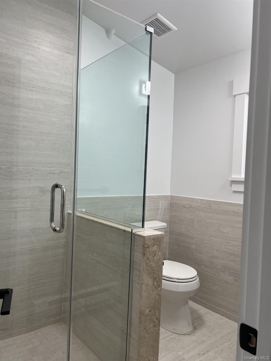 #7 photo, 70 Peterson Place, Lynbrook , NY 11563