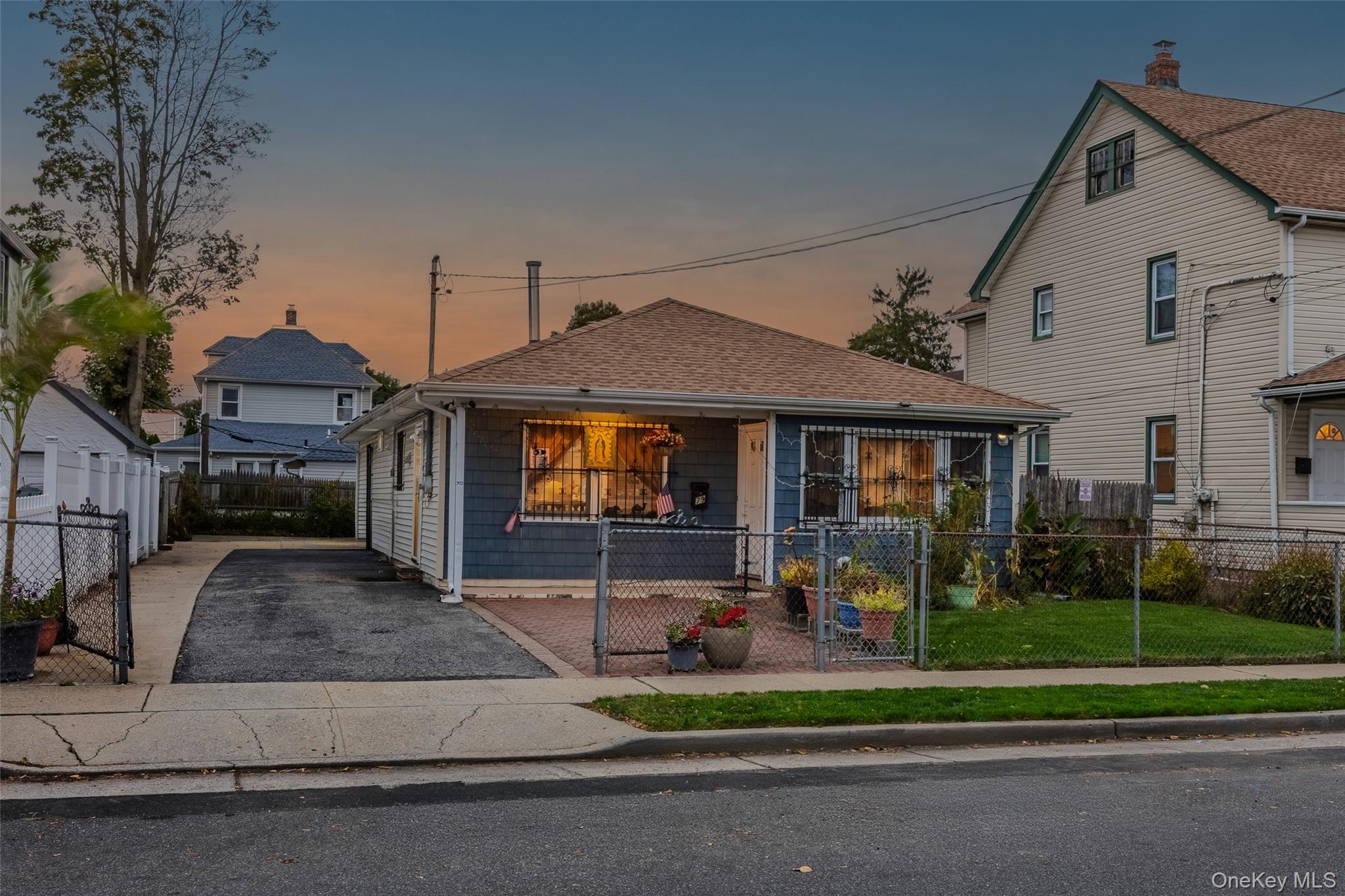 #1 photo, 79 Union Place, Hempstead , NY 11550