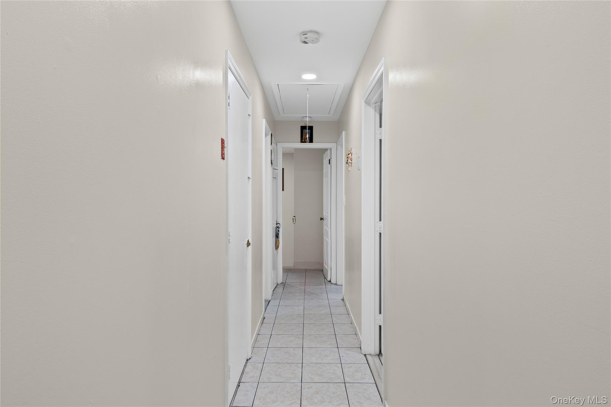 #19 photo, 79 Union Place, Hempstead , NY 11550