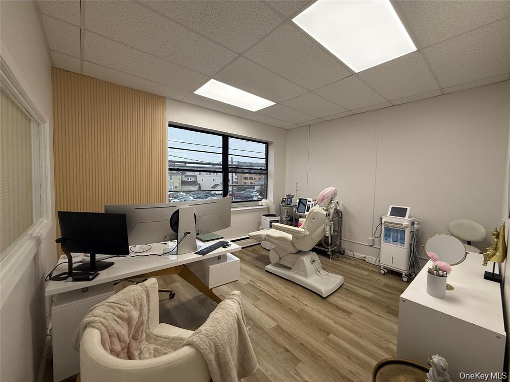 #12 photo, 185 Willis Avenue, Mineola , NY 11501