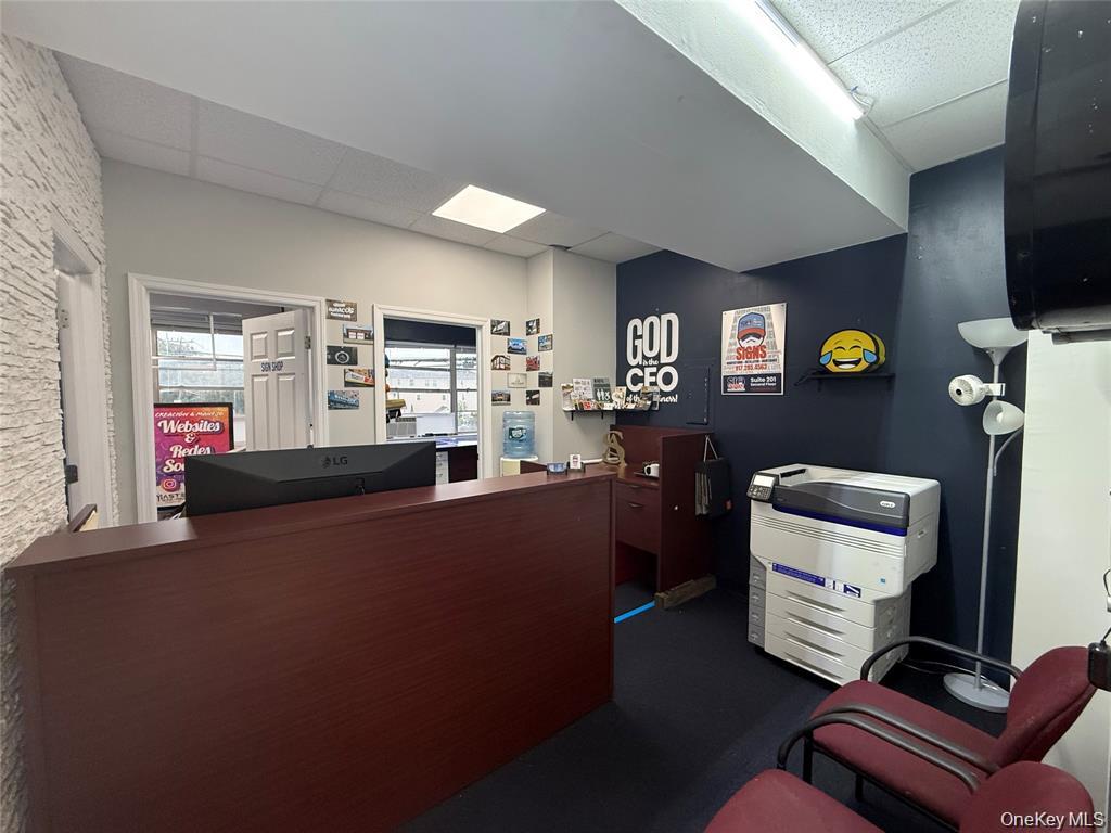 #14 photo, 185 Willis Avenue, Mineola , NY 11501