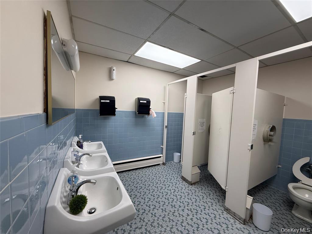 #19 photo, 185 Willis Avenue, Mineola , NY 11501