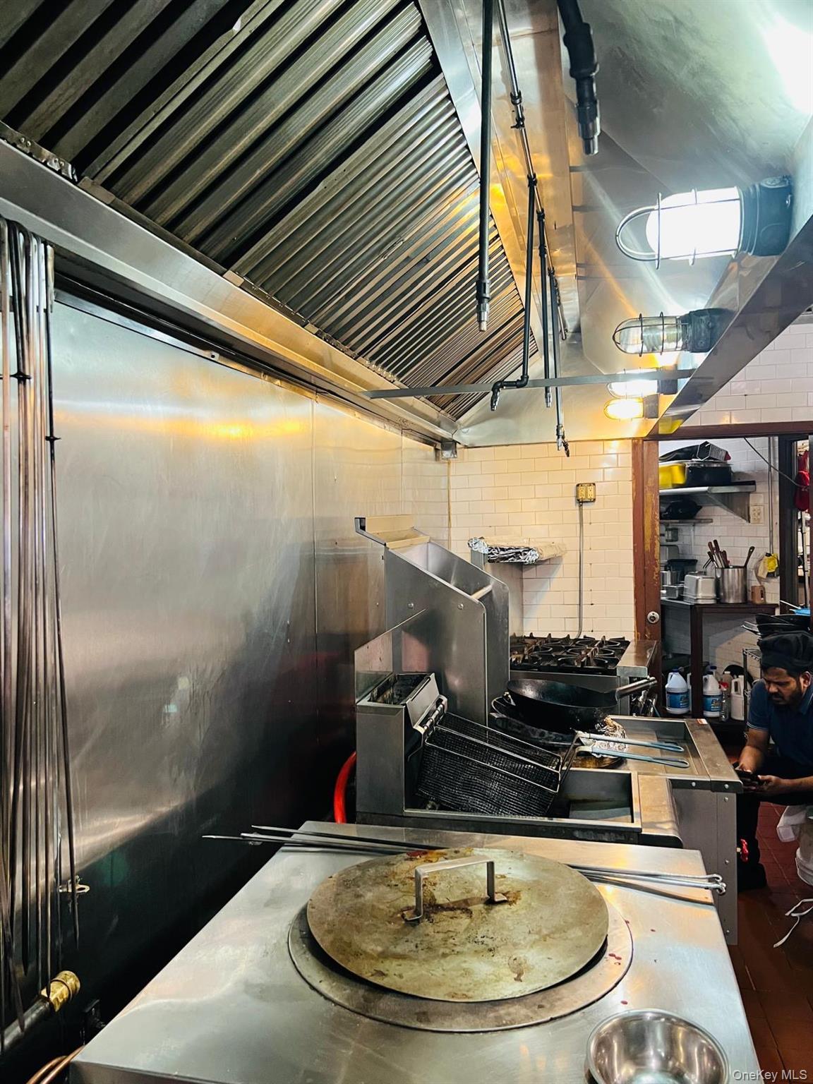 #10 photo, 318 W 231 Street, Bronx , NY 10463