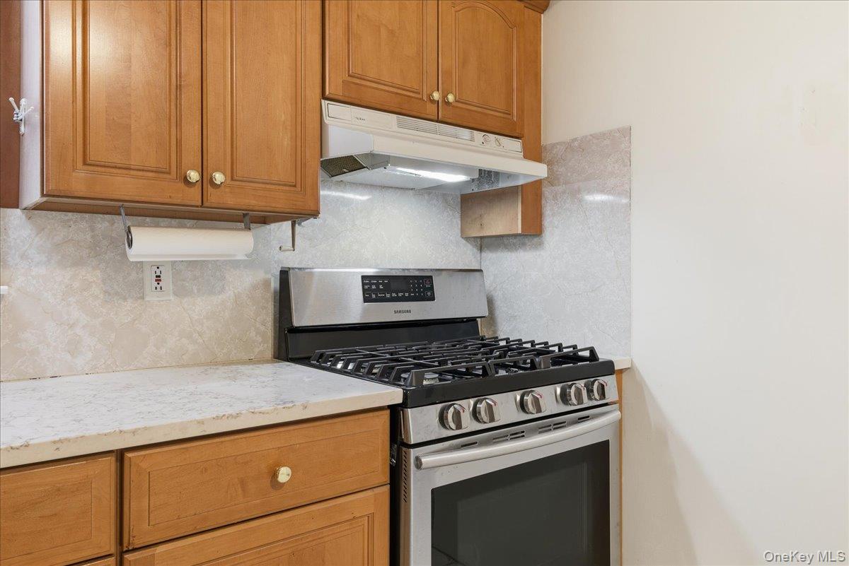 #14 photo, 41 Meade Avenue, Bethpage , NY 11714