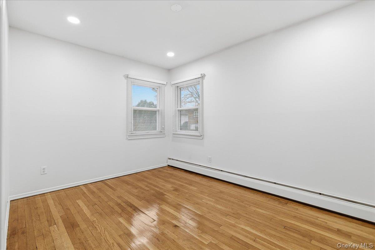 #19 photo, 41 Meade Avenue, Bethpage , NY 11714