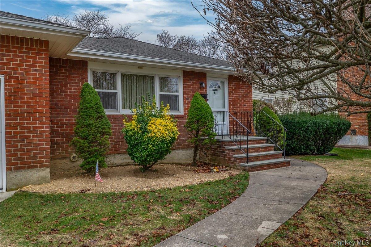 #3 photo, 41 Meade Avenue, Bethpage , NY 11714