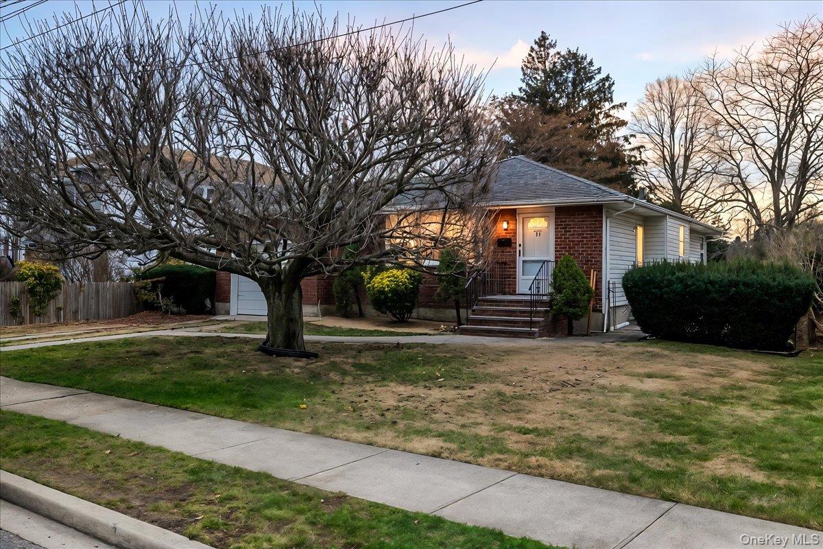 #4 photo, 41 Meade Avenue, Bethpage , NY 11714