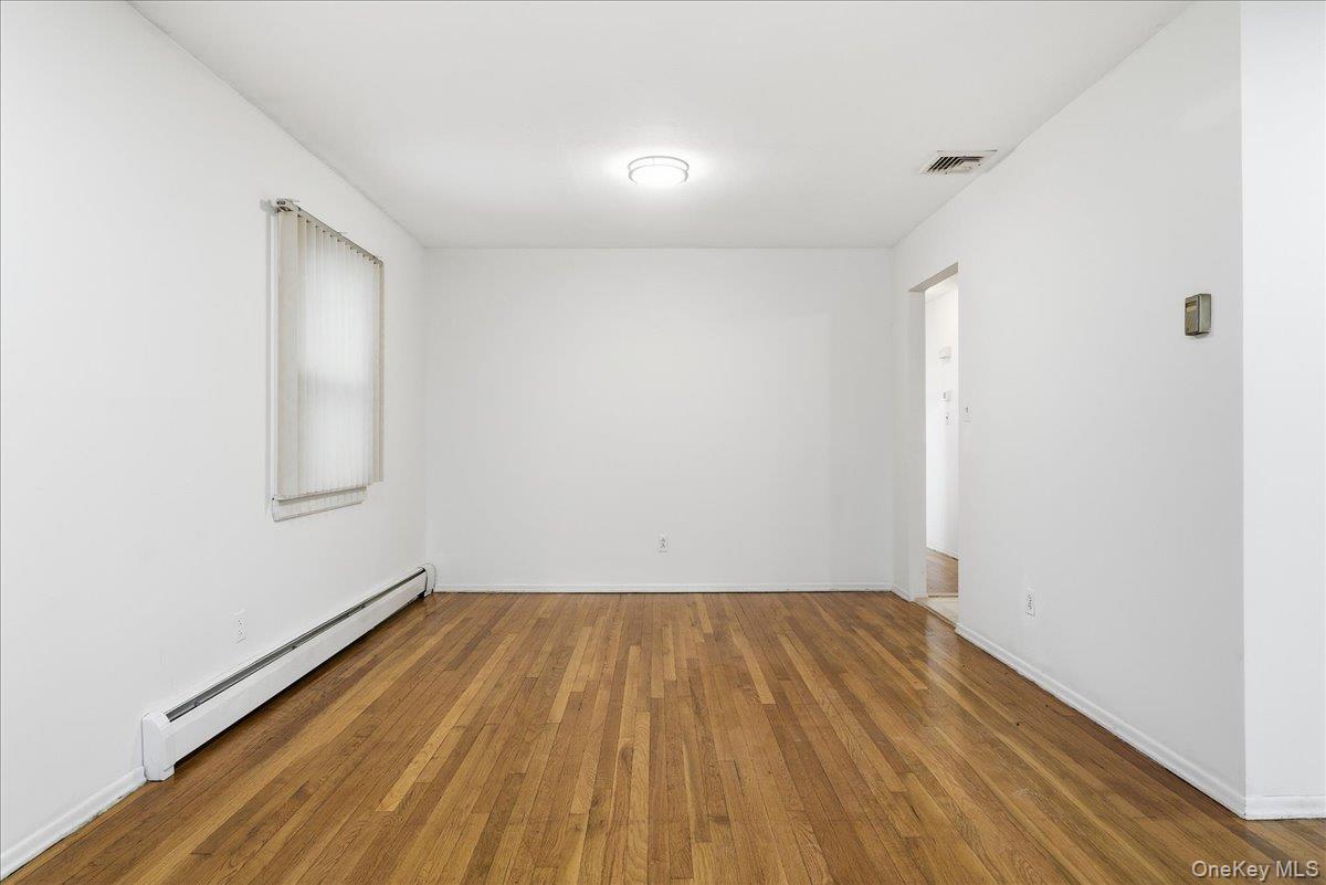 #8 photo, 41 Meade Avenue, Bethpage , NY 11714