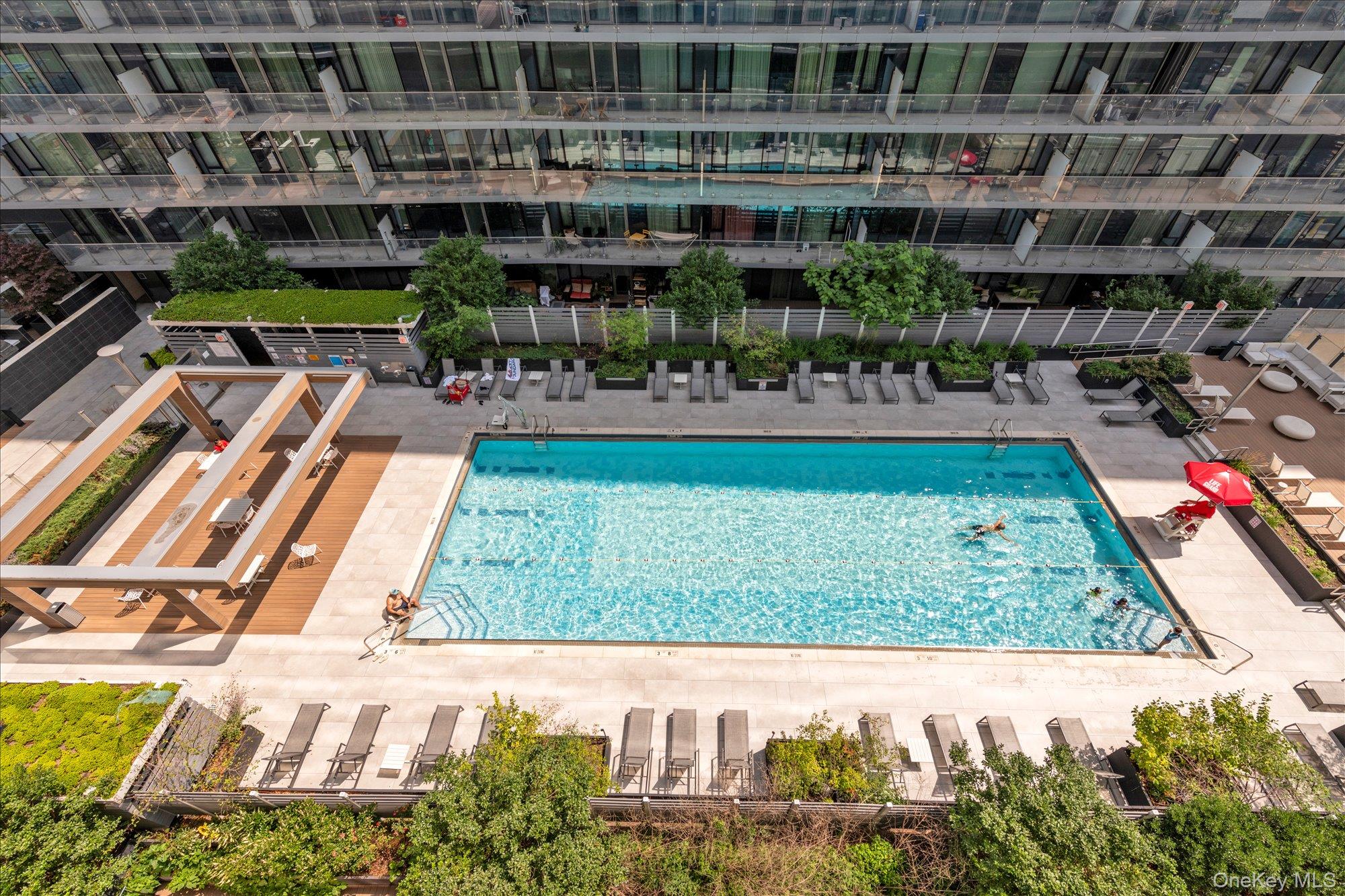 #4 photo, 4026 College Point Boulevard, Flushing , NY 11354