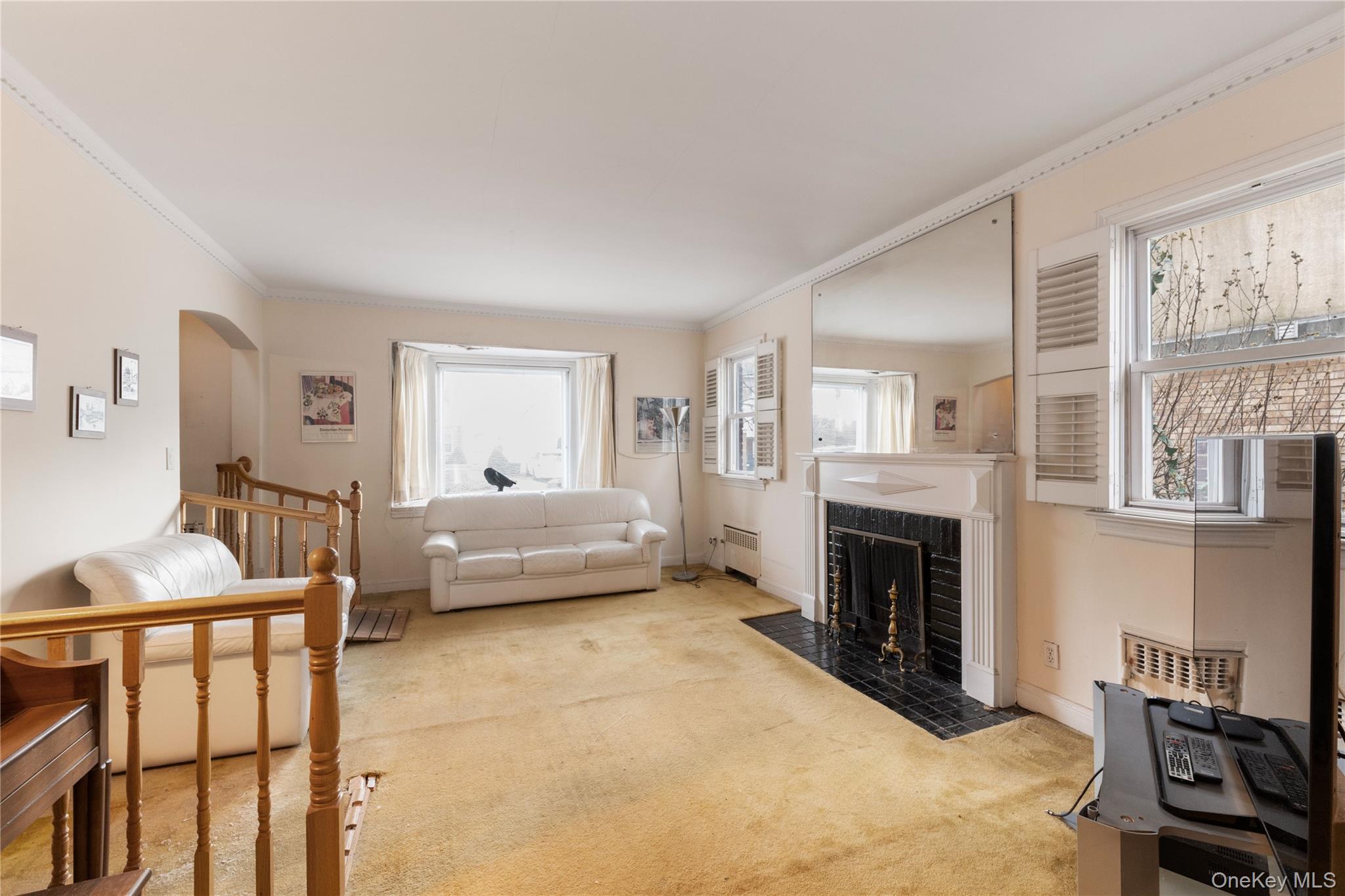 #5 photo, 18547 80th Road, 뉴욕퀸즈 Jamaica Estates , NY 11432