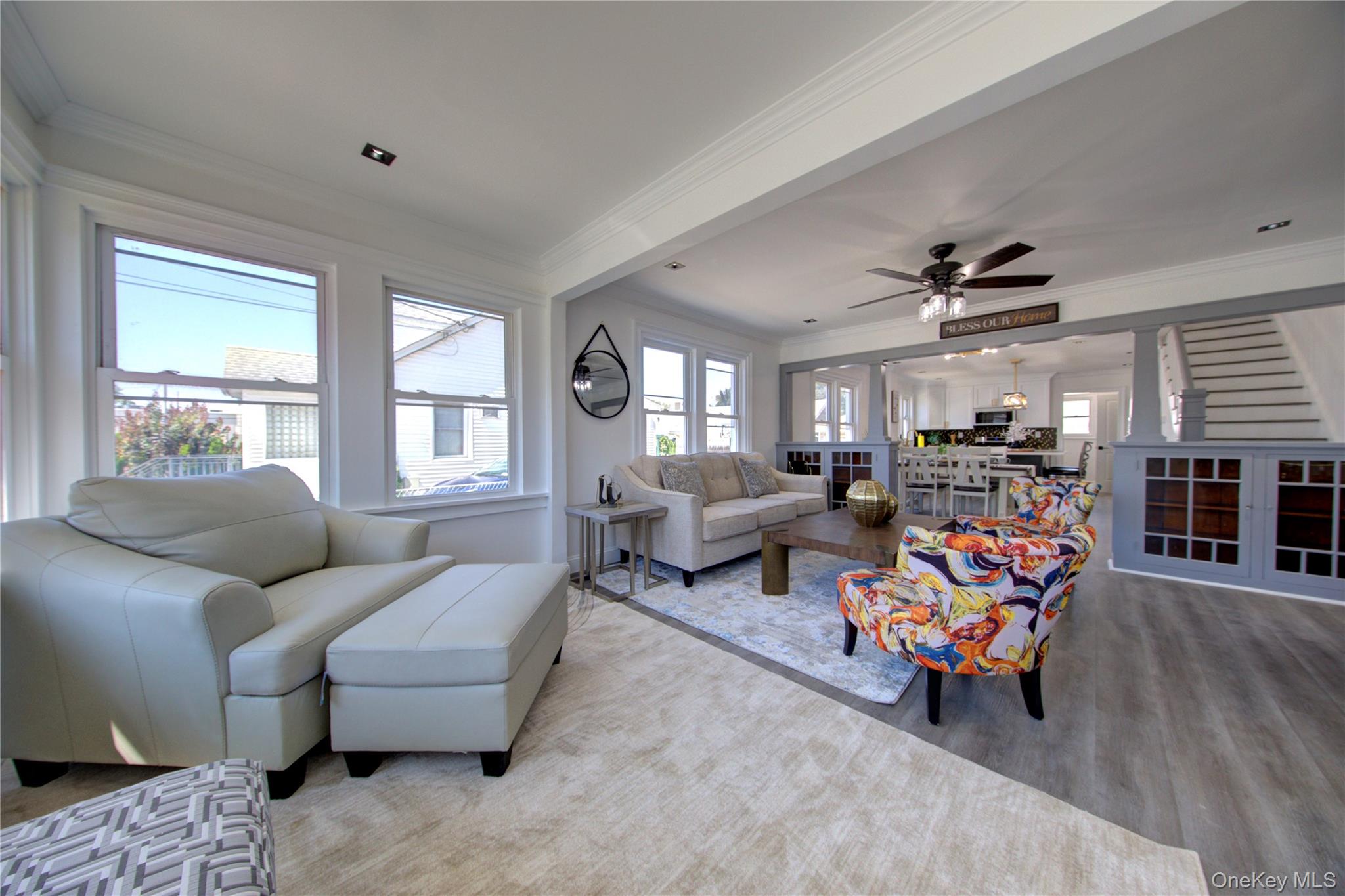 #2 photo, 16 Roosevelt Avenue, Hicksville , NY 11801